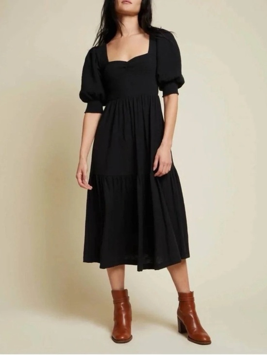 Nation LTD Dresses & Skirts - Nation LA Pima Cotton Black Square-Neck Puff Sleeve Midi Dress Small